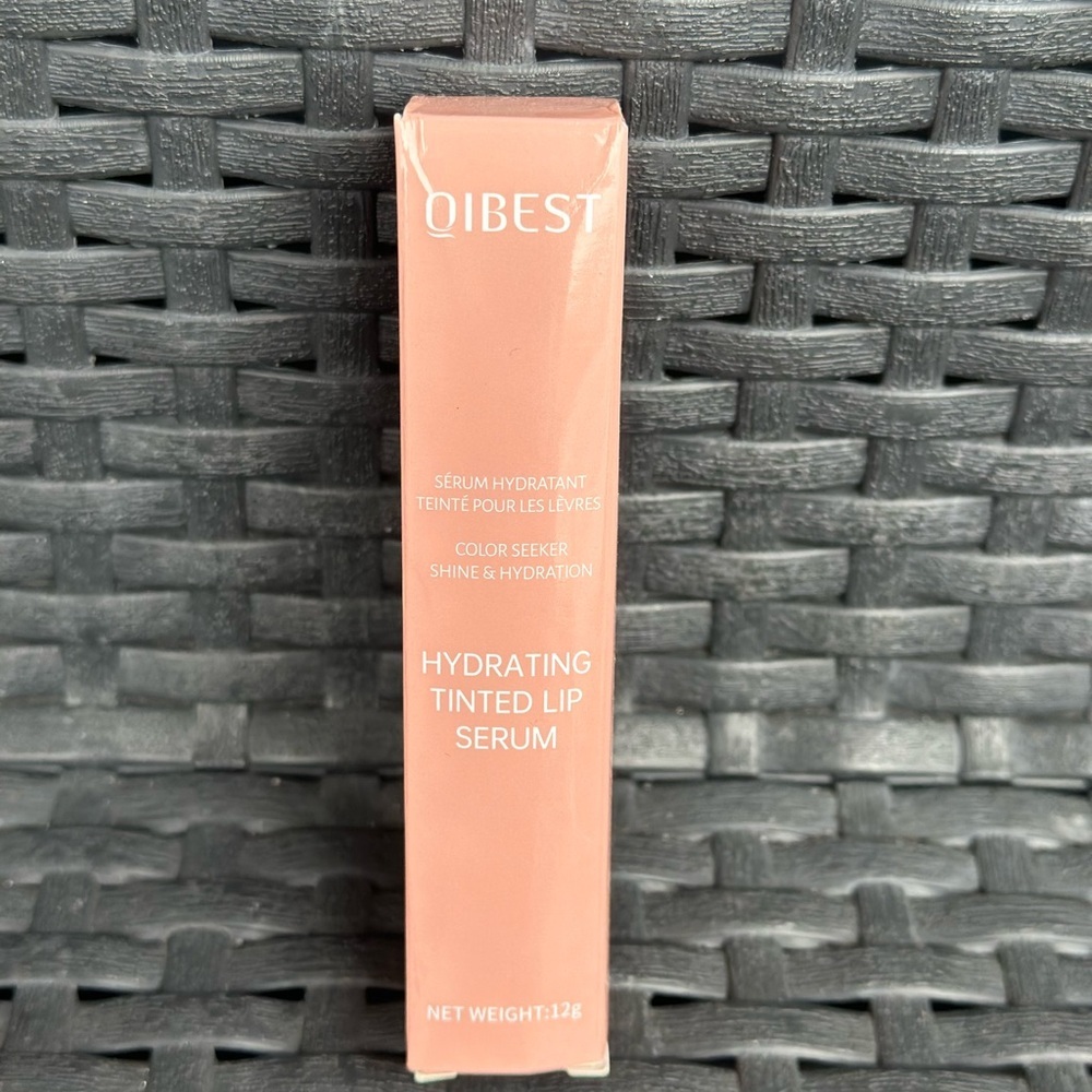 Hydrating Tinted Lip Serum - Nude - Picture 5 of 5
